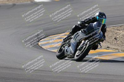 media/Nov-05-2022-SoCal Trackdays (Sat) [[f8d9b725ab]]/Turns 9 and 8 (1050am/